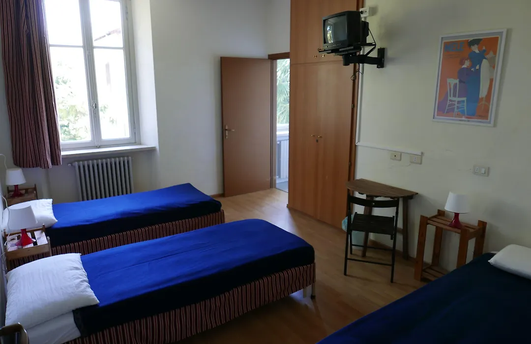 Santangela Hostel & Rooms-1